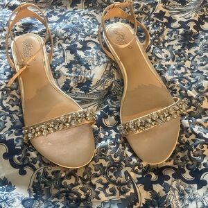 Jewel Badgley Mischka Cream Sandals with Elegant Chain Detail